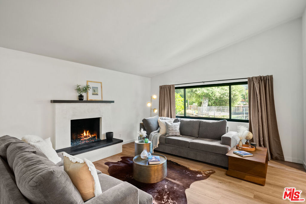 1380 Old Topanga Canyon Road