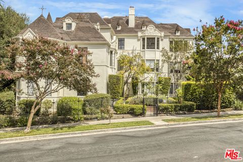 4327 Francis Avenue Los Angeles CA 90005