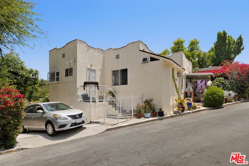 3125 Berkeley Circle