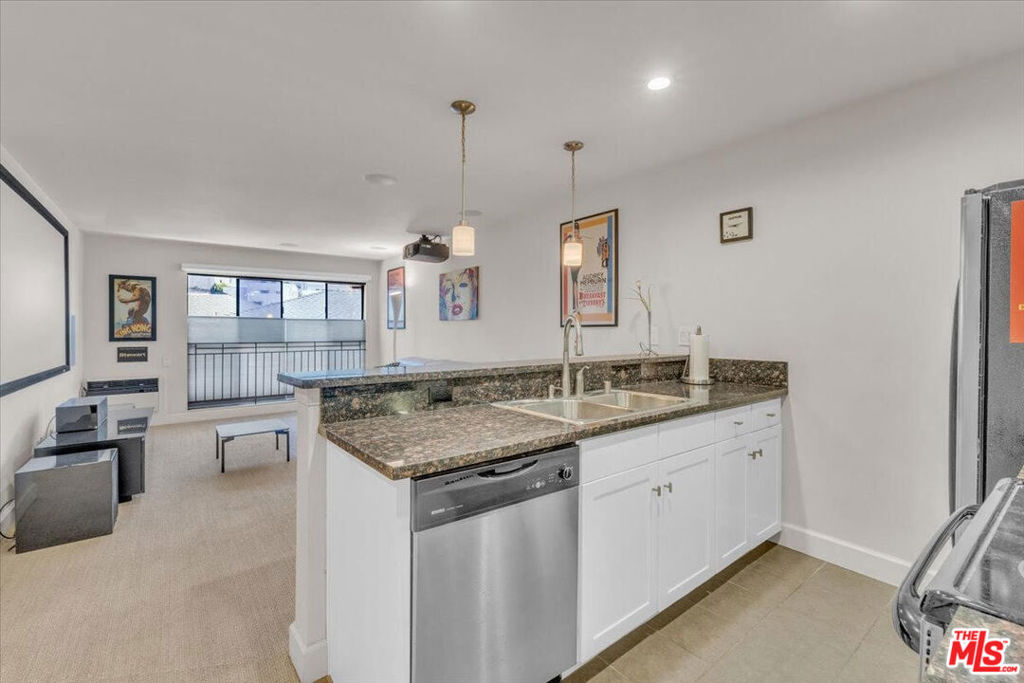 10982 Roebling Avenue 363