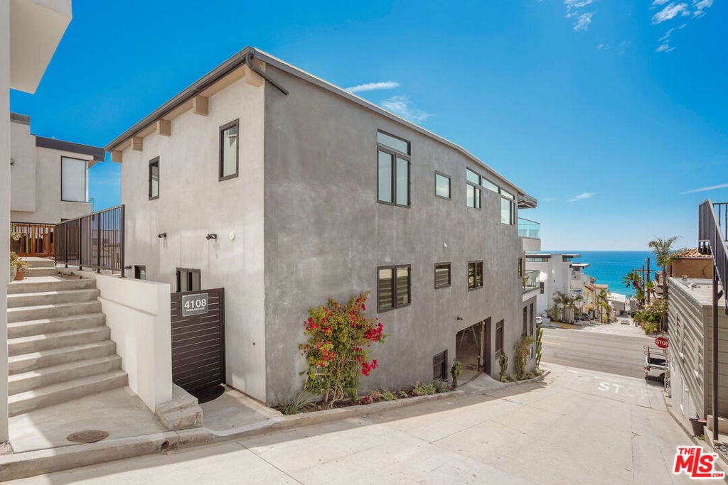 4108 Highland Avenue