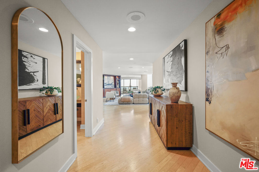 10724 Wilshire Boulevard 1402