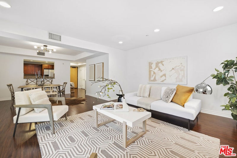 305 Arnaz Drive 303