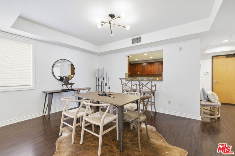 305 Arnaz Drive 303