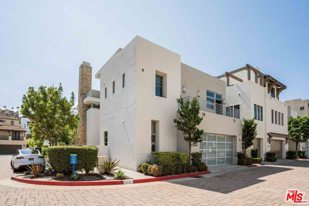 13042 W North Icon Circle