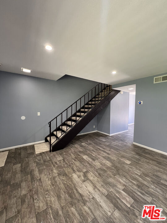 14456 Foothill Boulevard 28