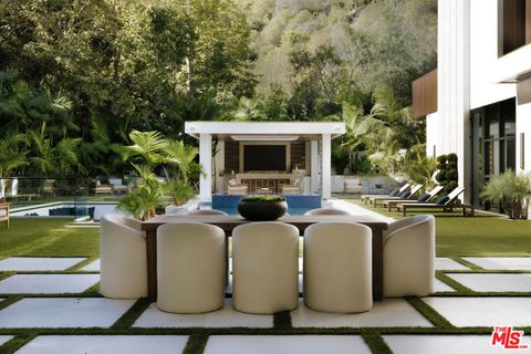 13187 Chalon Road Los Angeles CA 90049