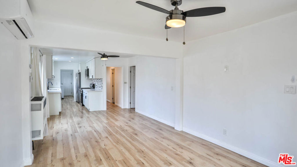 727 S St Louis Street