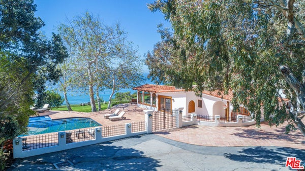 32752 PACIFIC COAST HWY, MALIBU, CA 90265 - Image 15b820b5be58bf0e1b38afcabfb2eee5/2845512203