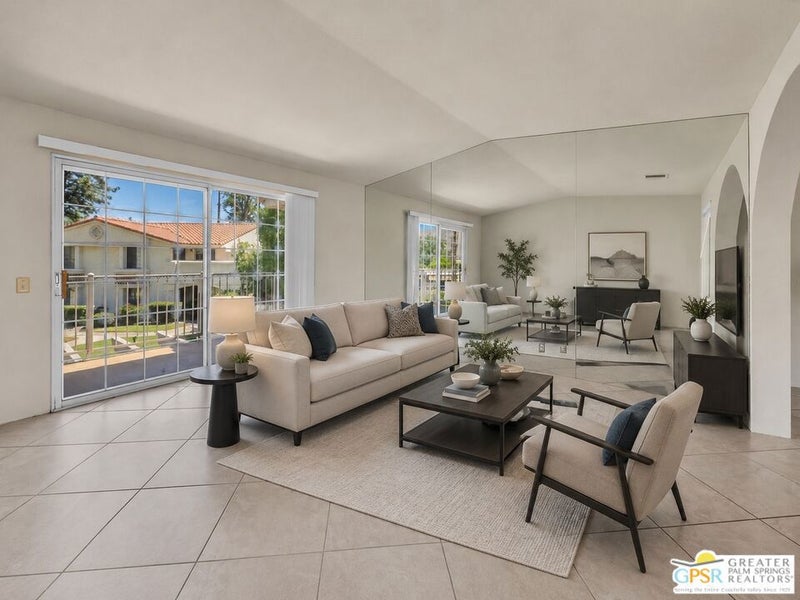 505 S Farrell Drive G42