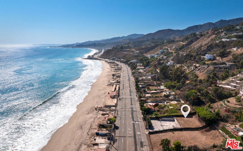 21415 Pacific Coast Highway
