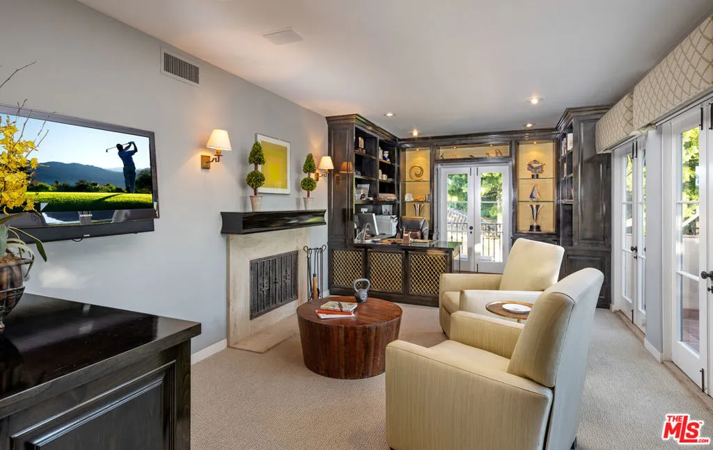 Santa Barbara, California 93108, United States, 5 Bedrooms Bedrooms, ,5 BathroomsBathrooms,Residential,Active,158608