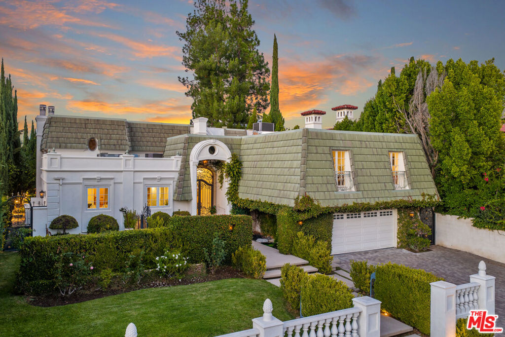 18875 Pasadero Drive