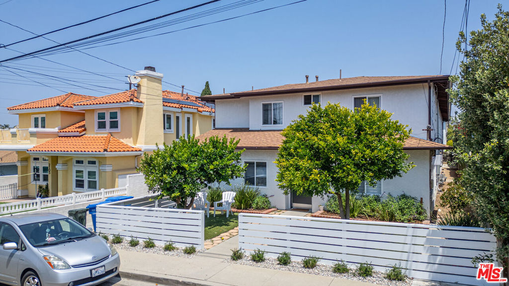 2107 Pullman Lane