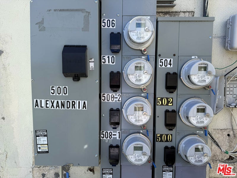 500 N Alexandria Avenue
