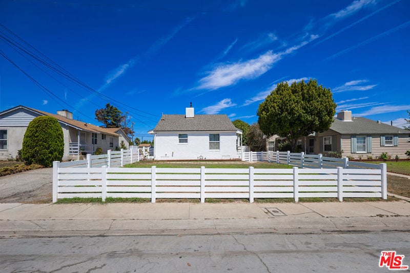6029 W 86th Place