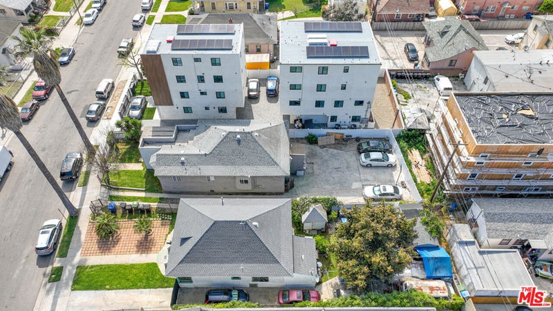 1293 W 36th Street