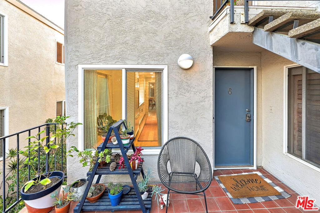 1020 19th Street 6