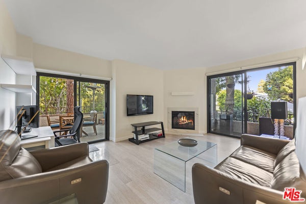 8110 MANITOBA ST APT 114, PLAYA DEL REY, CA 90293 - Image 17c0eeec8de63c91073d51ee0a8e27d2/1605250366