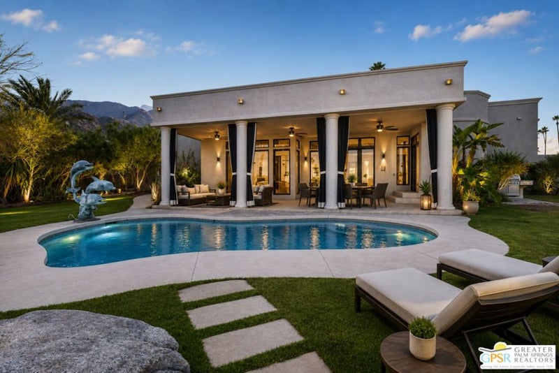 2300 N Vista Drive