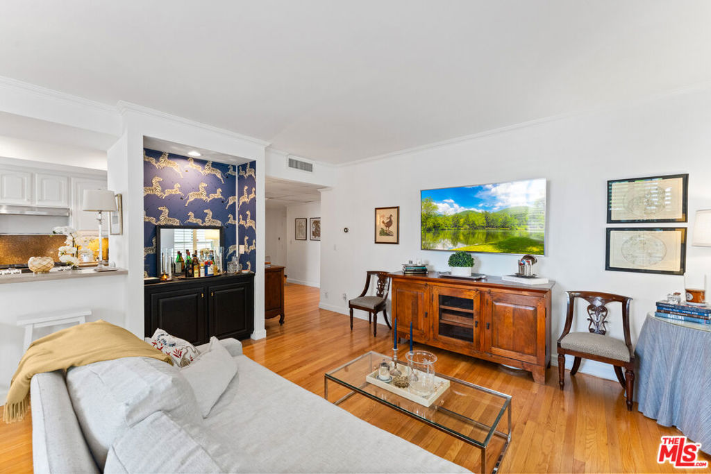 12115 San Vicente Boulevard 111