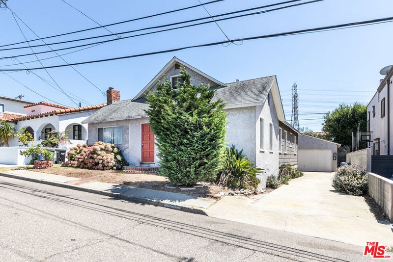 1232 1st Street