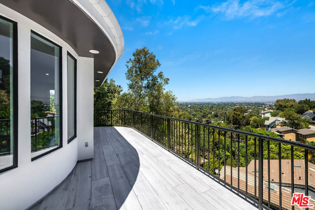 11411 Decente Court