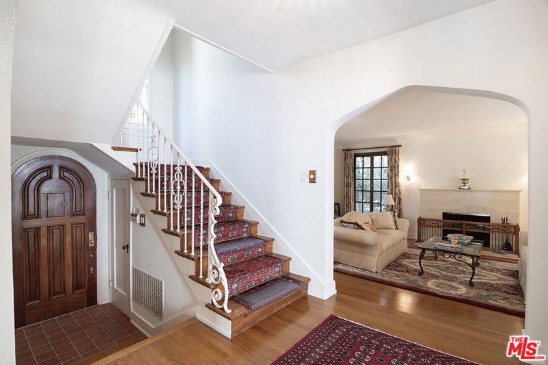 531 N June Street
