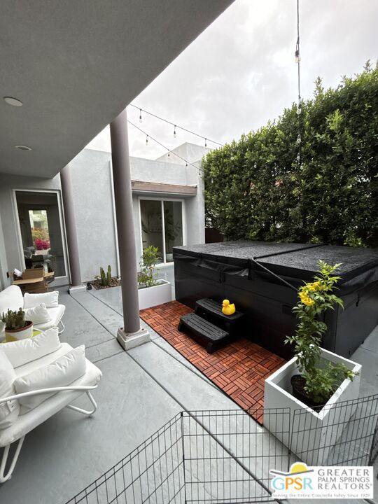 4934 Herzog Way