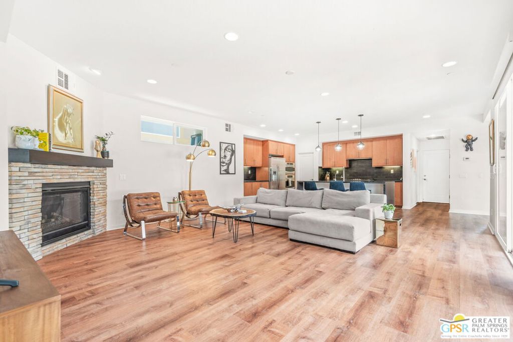4934 Herzog Way