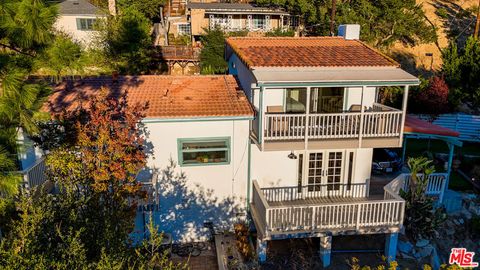 4305 Saltillo Street Woodland Hills CA 91364