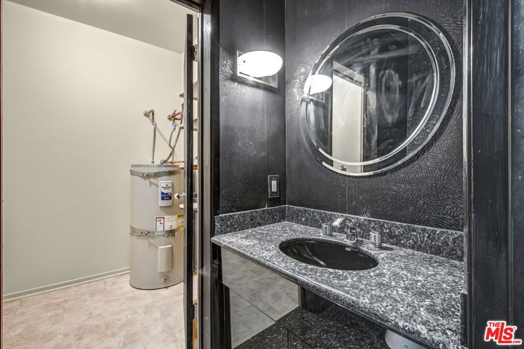 3500 W Manchester Boulevard 168