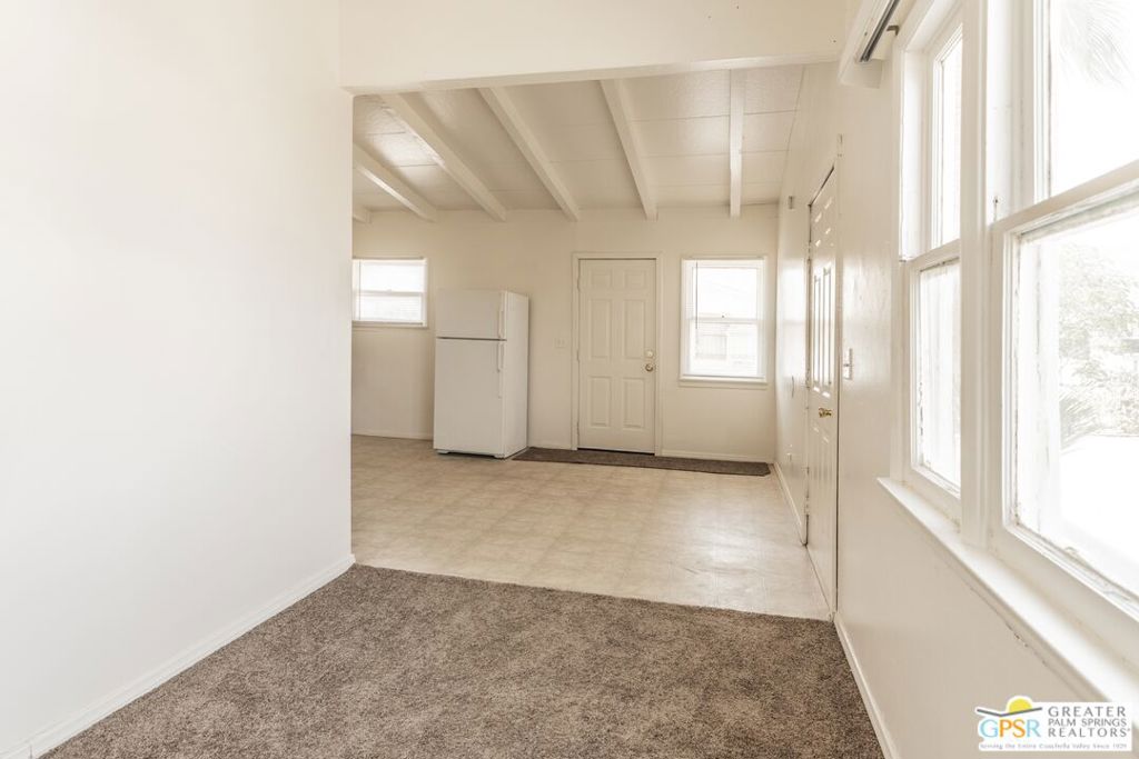 6667 Desert Queen Avenue