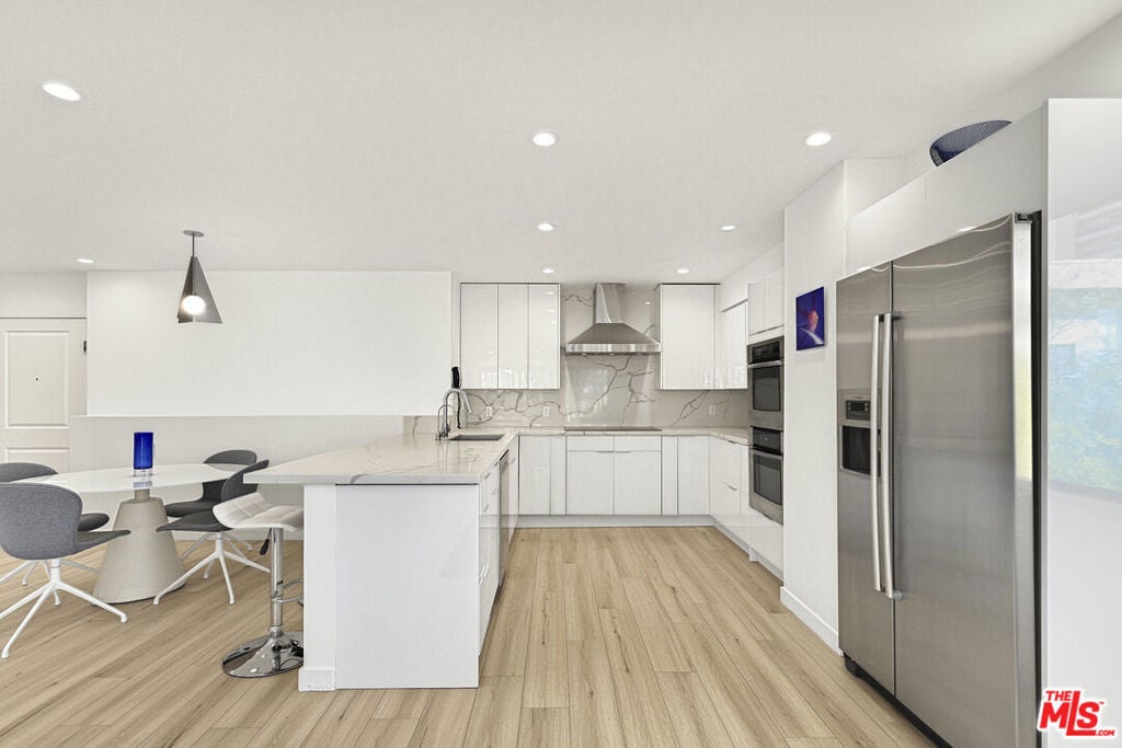 1155 N La Cienega Boulevard 205