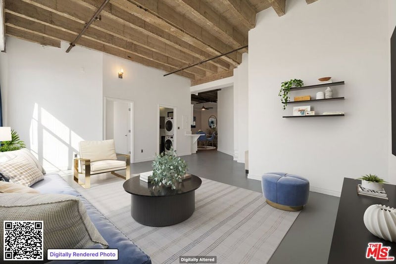 312 W 5th Street 917