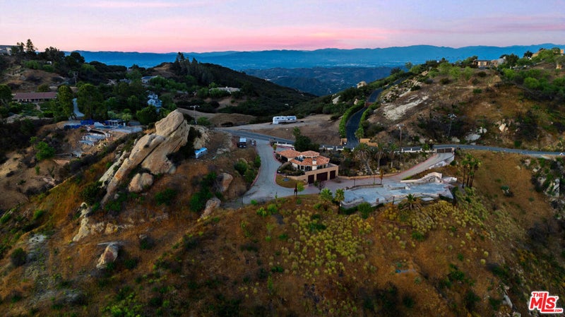 23000 Saddle Peak Road