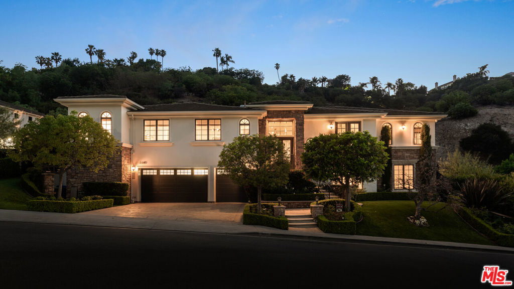 Properties 1 3685 Benedict Canyon Lane