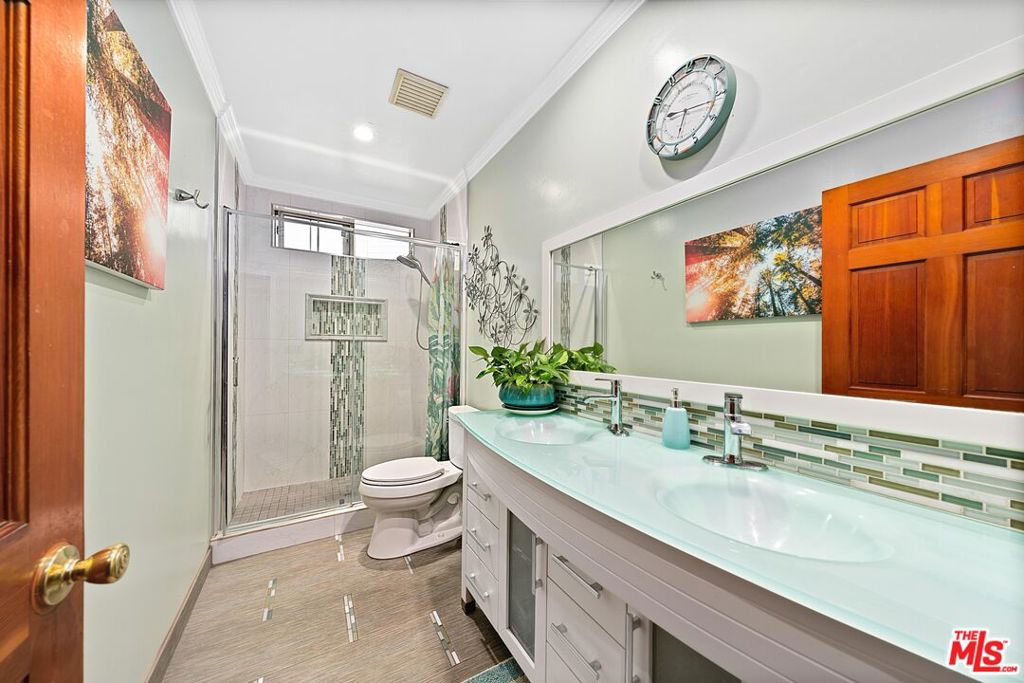 Properties 4 1747 N Avenue 46