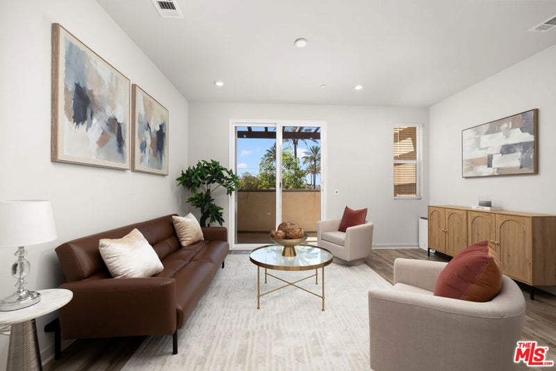 126 Dove Lndg