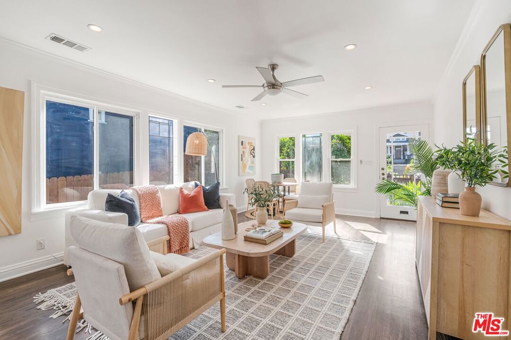 6203 Hillandale Drive