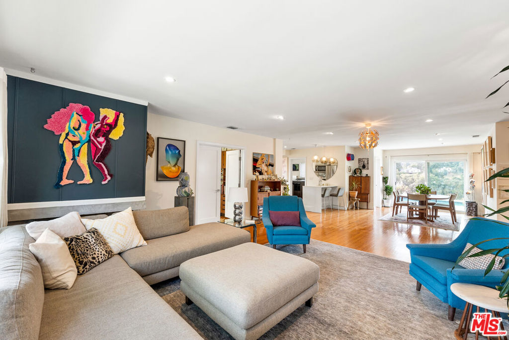 2316 Laurelmont Place