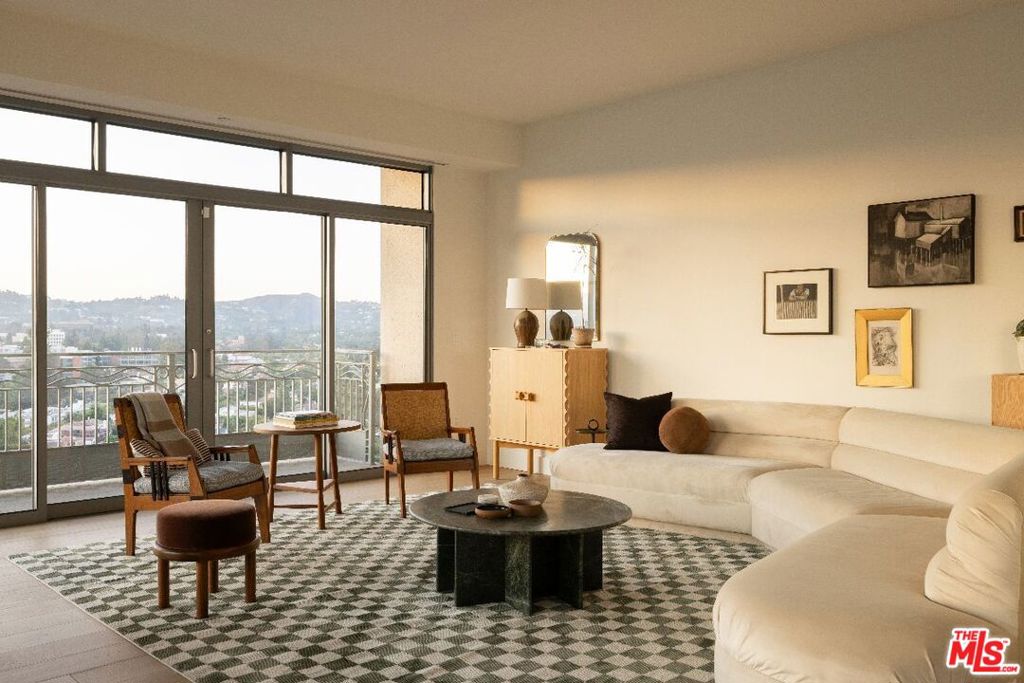 Properties 1 10800 Wilshire Boulevard 1901