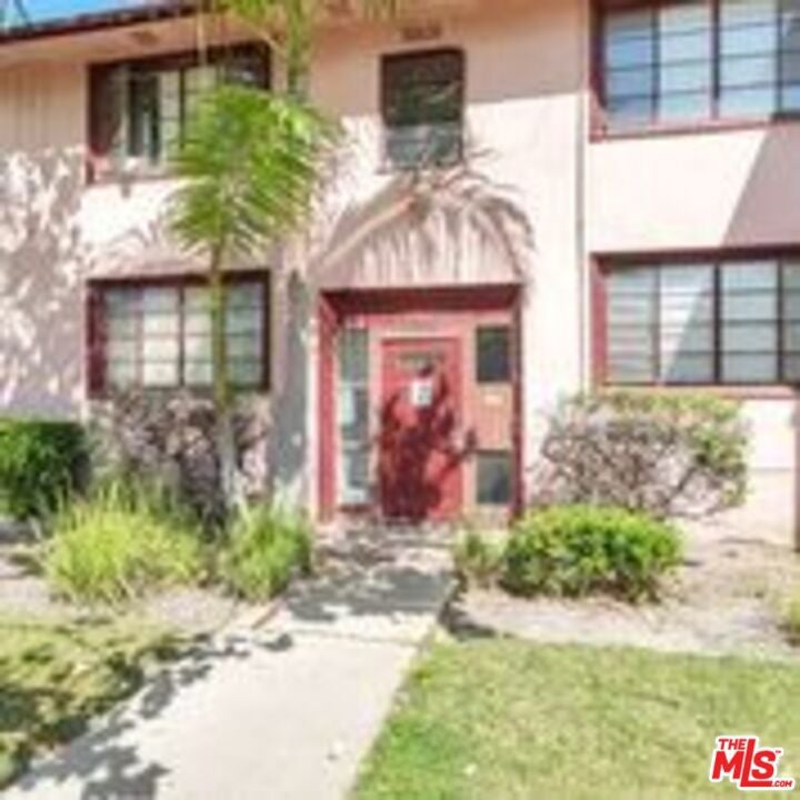 4063 ABOURNE Road B