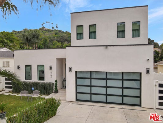 4203 SAUGUS AVE, SHERMAN OAKS, CA 91403 - Image 1bb103e32da757f1ddf5e8eeb16fe269/1310144271