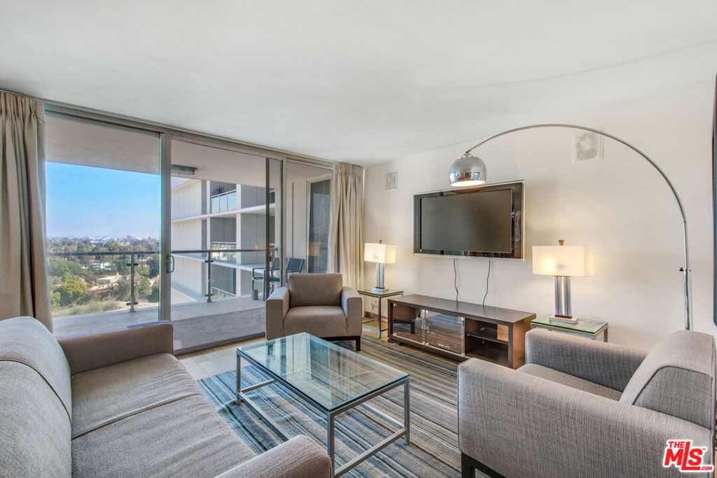 201 Ocean Avenue 1505B