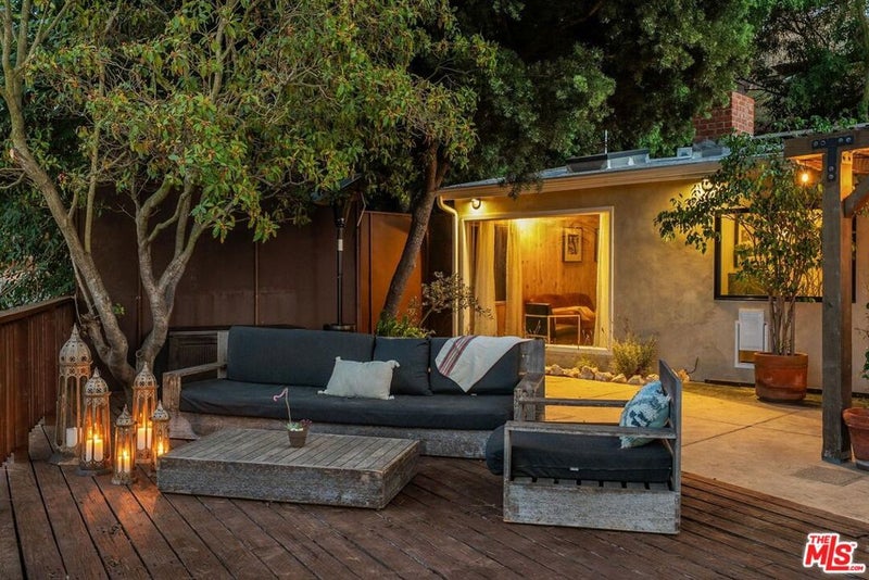 7272 Caverna Drive