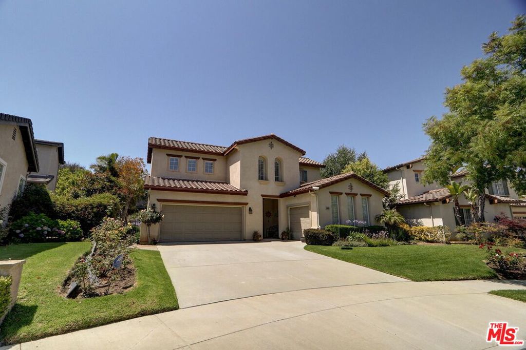 5081 Via Camino