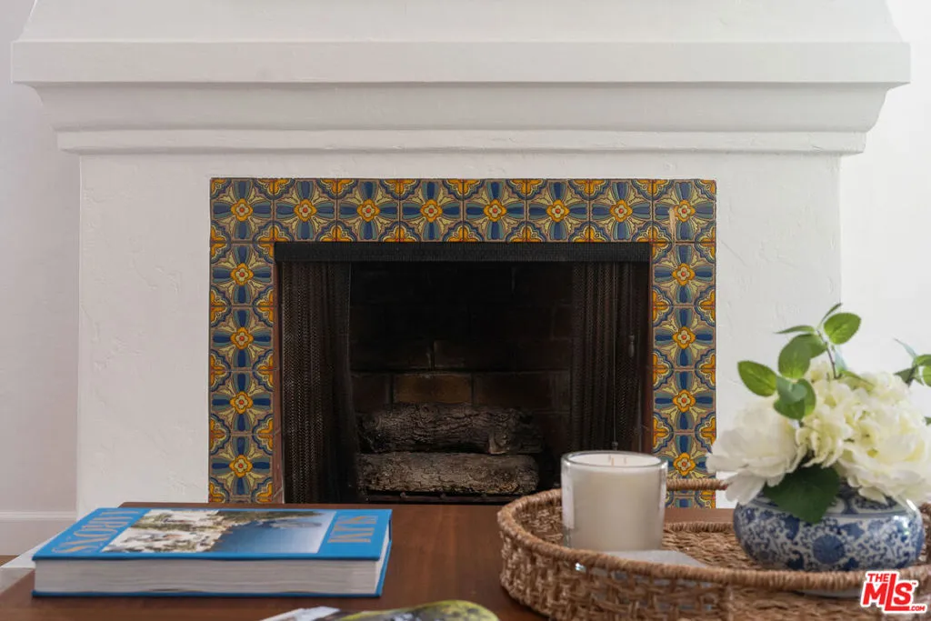 Santa Monica, California 90402, United States, 3 Bedrooms Bedrooms, ,3 BathroomsBathrooms,Residential,Active,228228