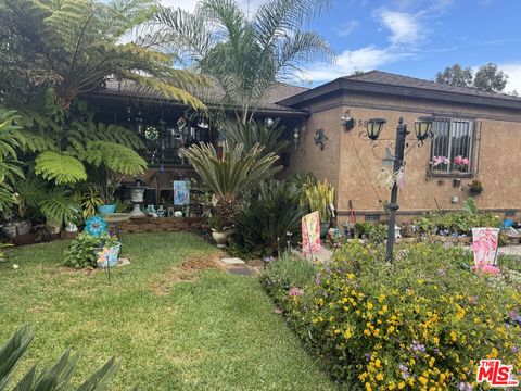 859 W 33rd Way Long Beach CA 90806