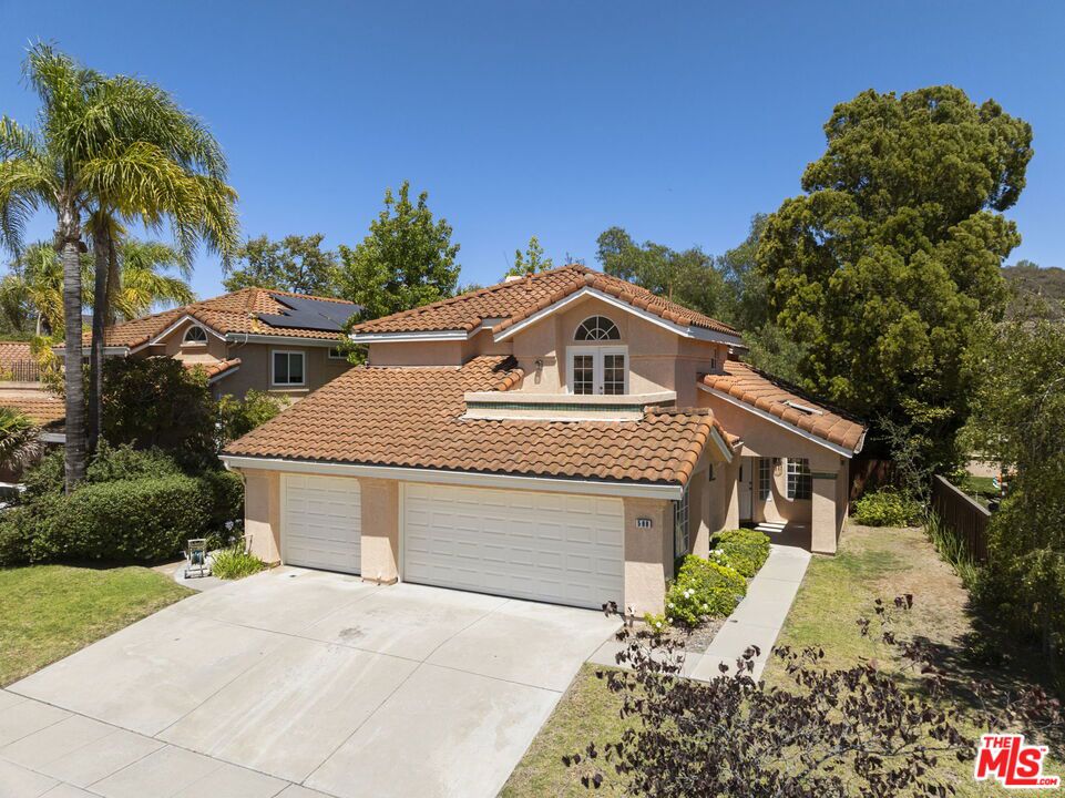 566 Innwood Road